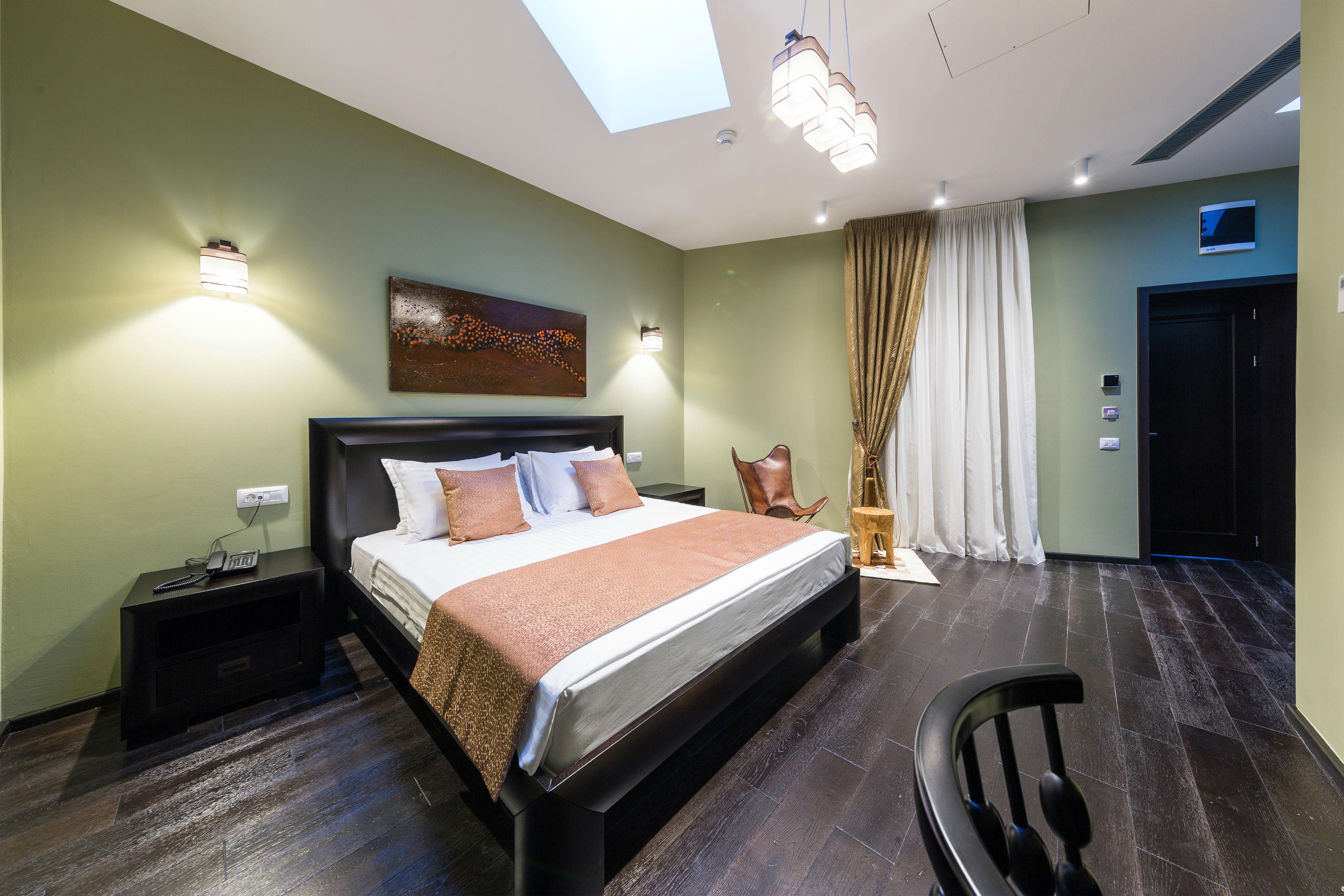 The Mansion Boutique (adults Only)